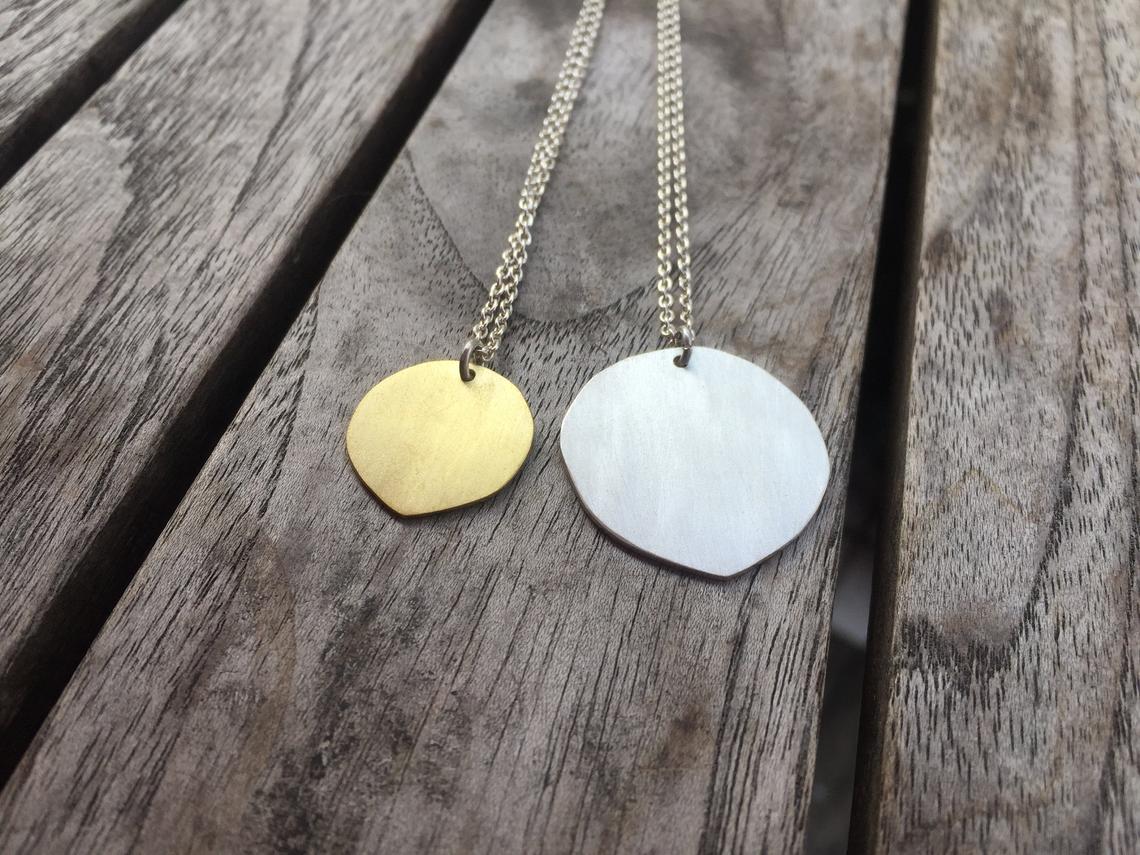 【バイカラージュエリー】シルバー925・真鍮・K10ゴールド・重ね付け・大ぶり・ユニーク・タグ・ネックレス・ペンダント