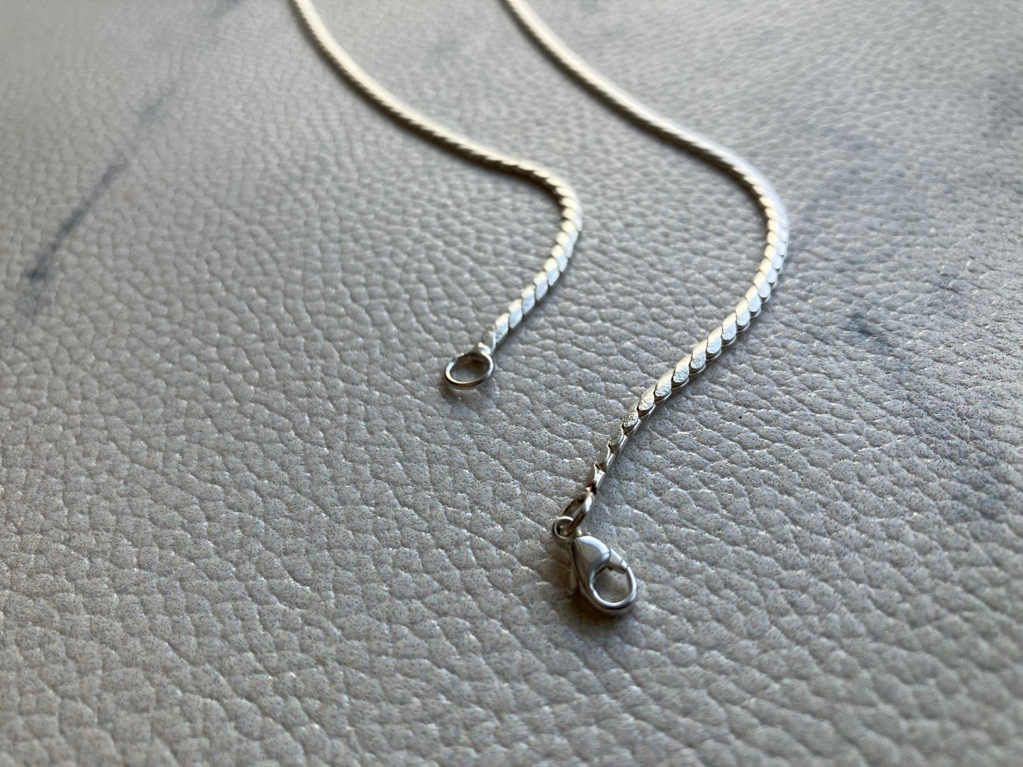 Sterling Silver925 Swage / Twist Chain Necklace / Choker For Men & Women スネーク スエッジ チェーンネックレス ユニセックス