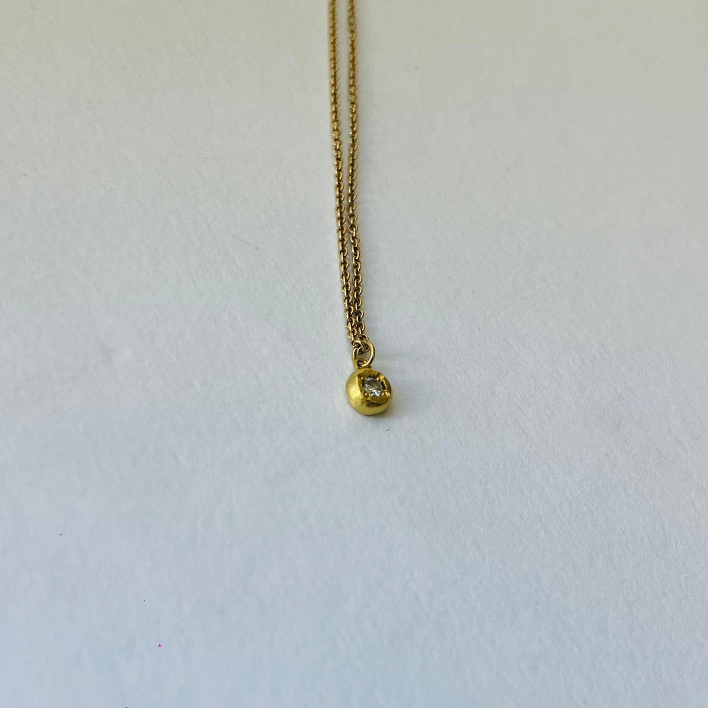 Diamond Inside Flattened 18K Gold Ball Charm & 10K Gold Chain Necklace For Women ひと粒 ダイヤ ゴールド チャーム ネックレス