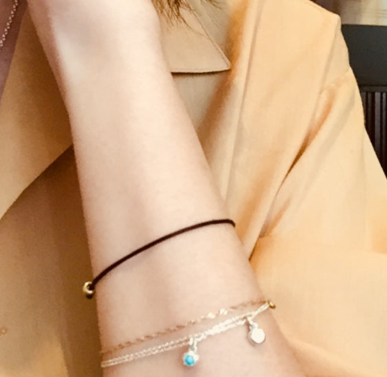 Turquoise Raw Gem / Birthstone on Flattened Ball Charm and Silver925 Thin Chain Bracelet For Women カラーストーン・ターコイズ・ お守りジュエリー・ひと粒・天然石・誕生石・シルバー・チャーム・ブレスレット