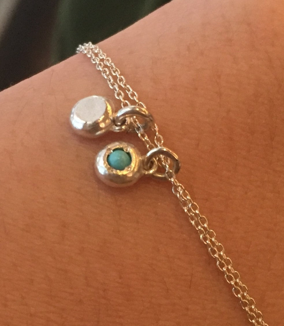 Turquoise Raw Gem / Birthstone on Flattened Ball Charm and Silver925 Thin Chain Bracelet For Women カラーストーン・ターコイズ・ お守りジュエリー・ひと粒・天然石・誕生石・シルバー・チャーム・ブレスレット