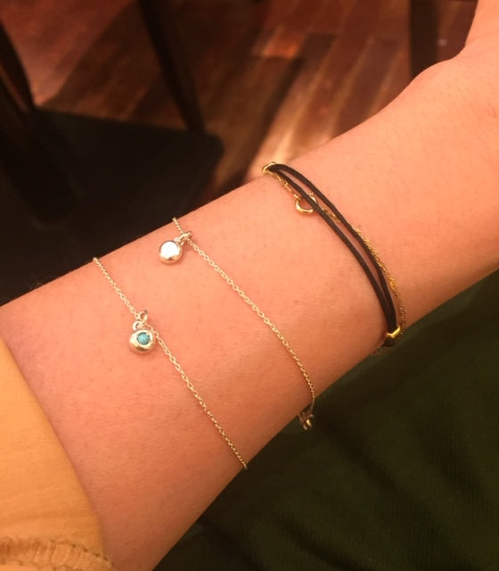 Turquoise Raw Gem / Birthstone on Flattened Ball Charm and Silver925 Thin Chain Bracelet For Women カラーストーン・ターコイズ・ お守りジュエリー・ひと粒・天然石・誕生石・シルバー・チャーム・ブレスレット