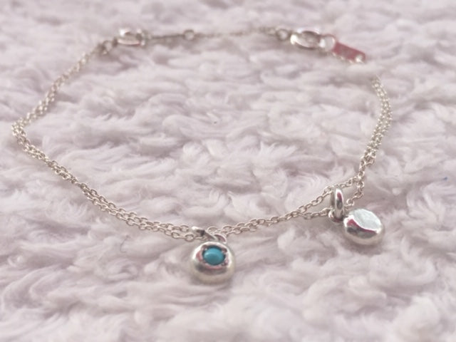 Turquoise Raw Gem / Birthstone on Flattened Ball Charm and Silver925 Thin Chain Bracelet For Women カラーストーン・ターコイズ・ お守りジュエリー・ひと粒・天然石・誕生石・シルバー・チャーム・ブレスレット