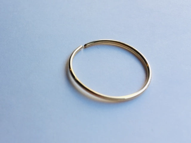 10K Yellow Gold Medium Circle Shiny Finish Hoop Earring For Men & Women K10  ゴールド フープピアス