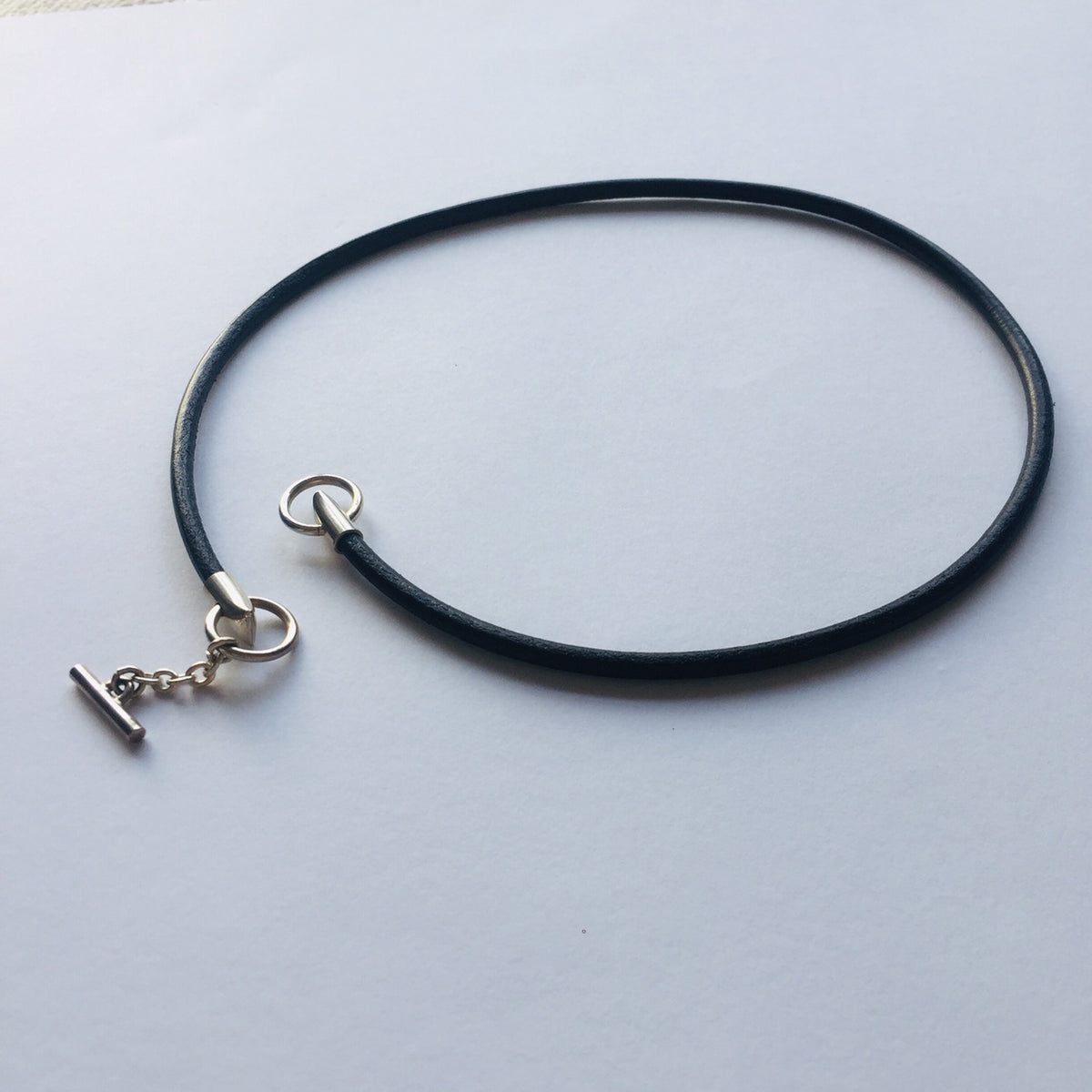 Silver Bit – Leather Choker｜シルバービット 本革チョーカー [ ユニ 